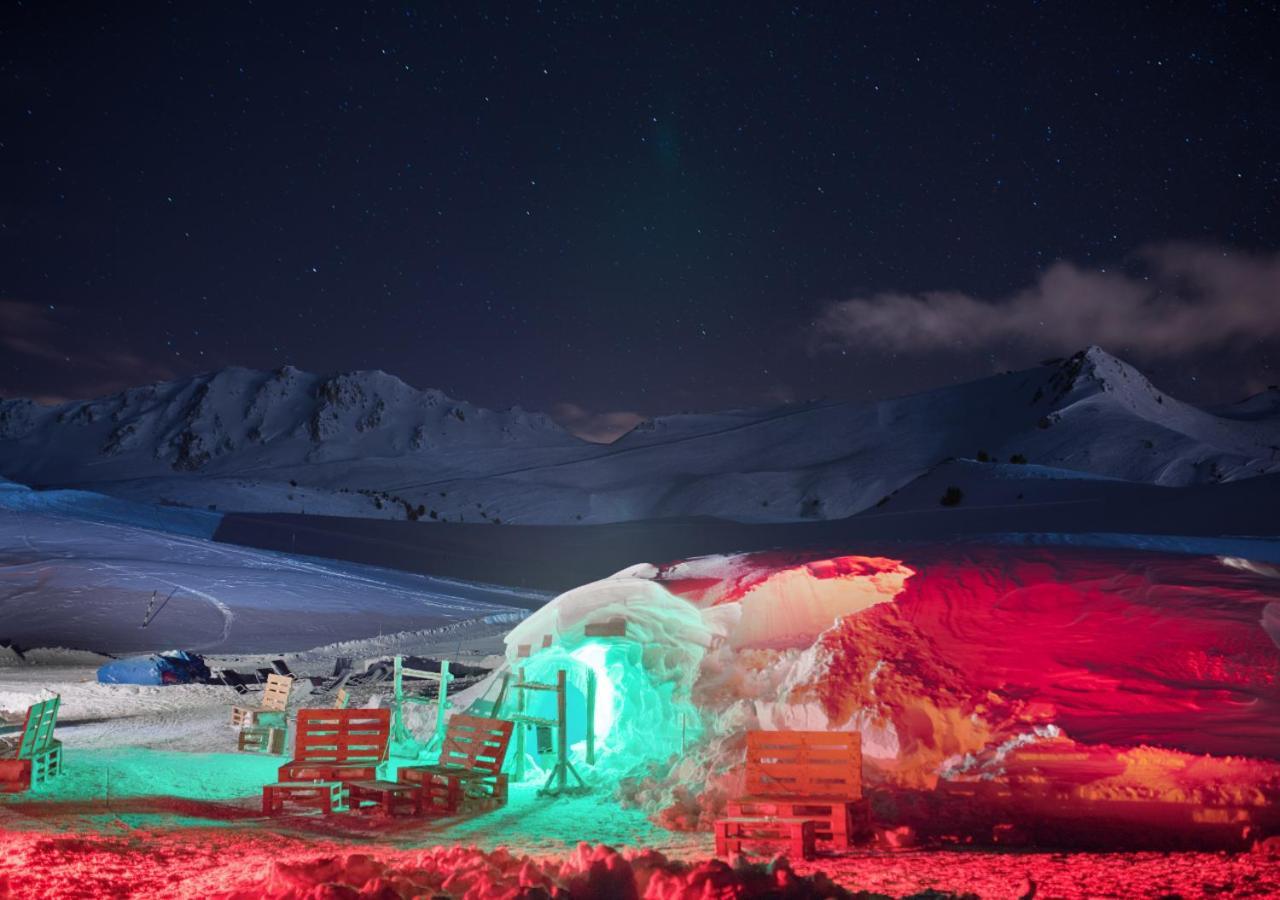 Village Igloo